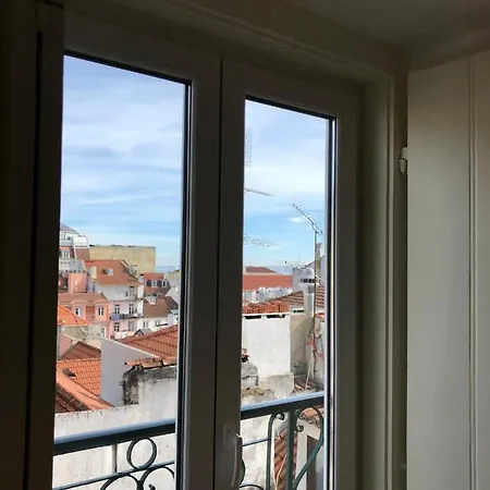 アパート Hip Tailor Made Duplex Penthouse In Bairro Alto リスボン