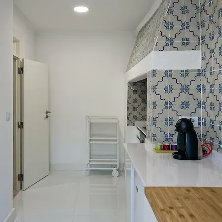 Hip Tailor Made Duplex Penthouse In Bairro Alto Apartment *