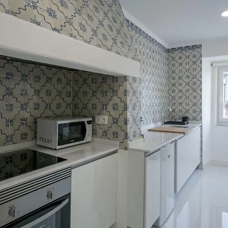 Apartment Hip Tailor Made Duplex Penthouse In Bairro Alto Lissabon